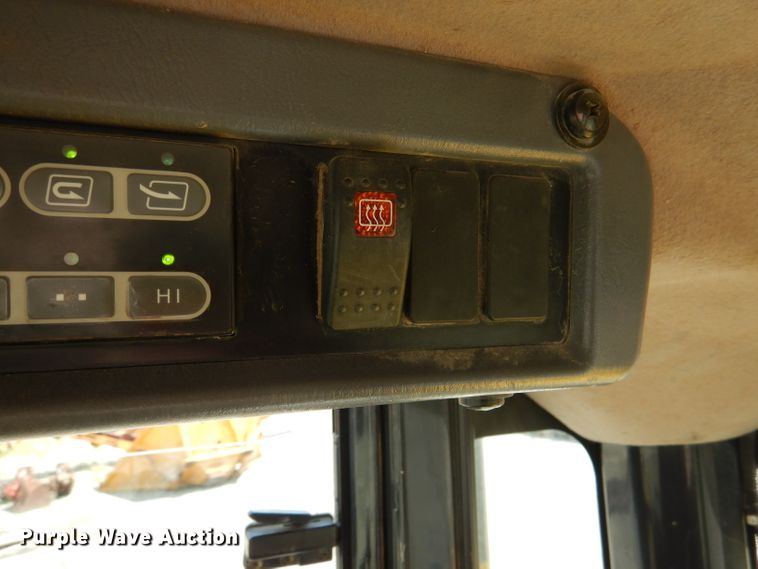 image for item DM0020 2007 Komatsu WA320-5L  wheel loader