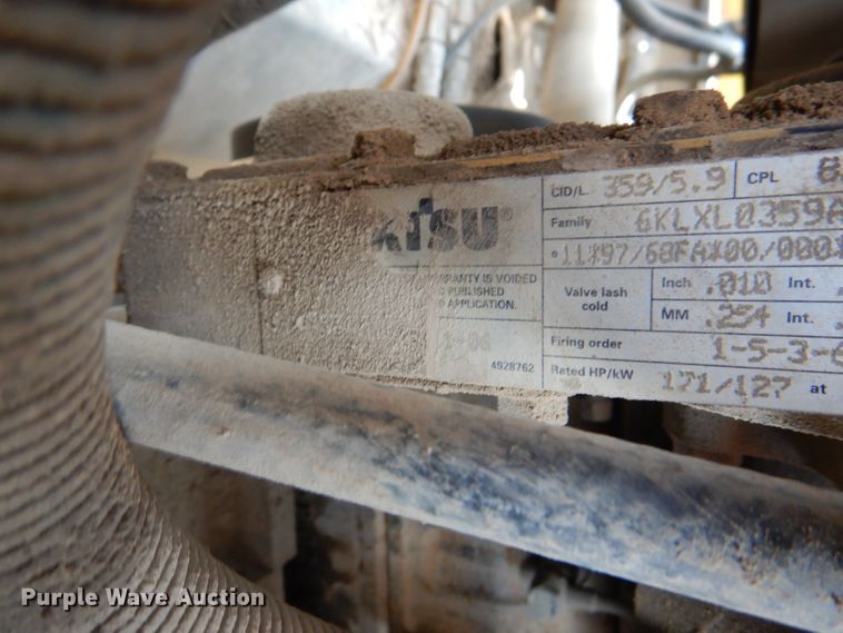 image for item DM0020 2007 Komatsu WA320-5L  wheel loader