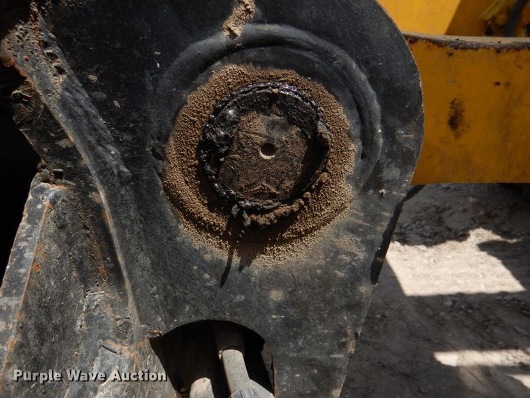 image for item DM0020 2007 Komatsu WA320-5L  wheel loader