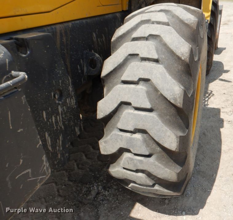 image for item DM0020 2007 Komatsu WA320-5L  wheel loader