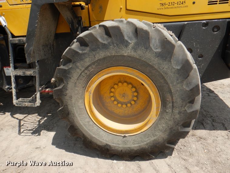 image for item DM0020 2007 Komatsu WA320-5L  wheel loader
