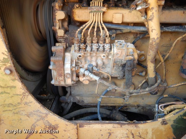 image for item DM0022 Dresser 175C  track loader