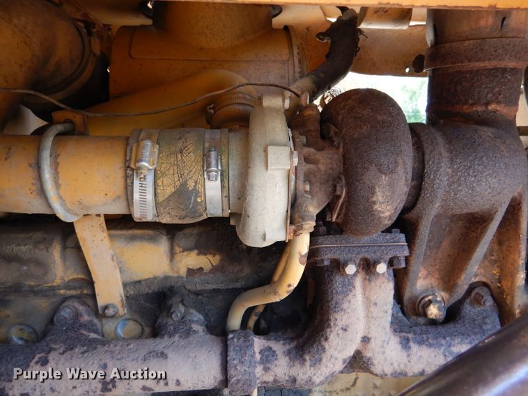 image for item DM0022 Dresser 175C  track loader