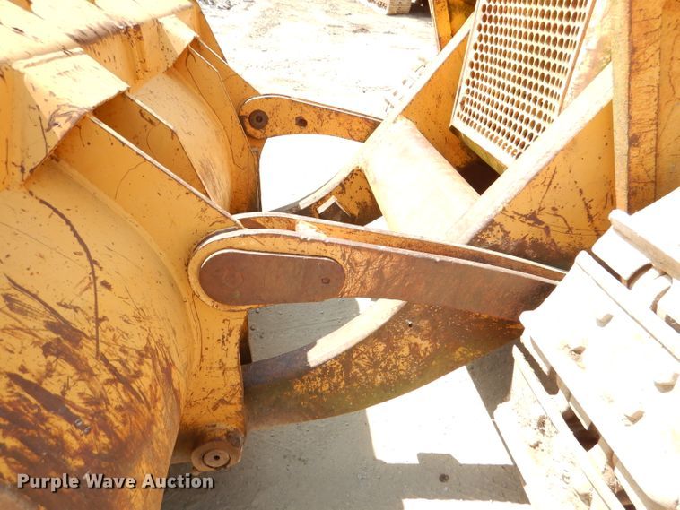 image for item DM0022 Dresser 175C  track loader