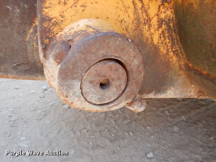 image for item DM0022 Dresser 175C  track loader