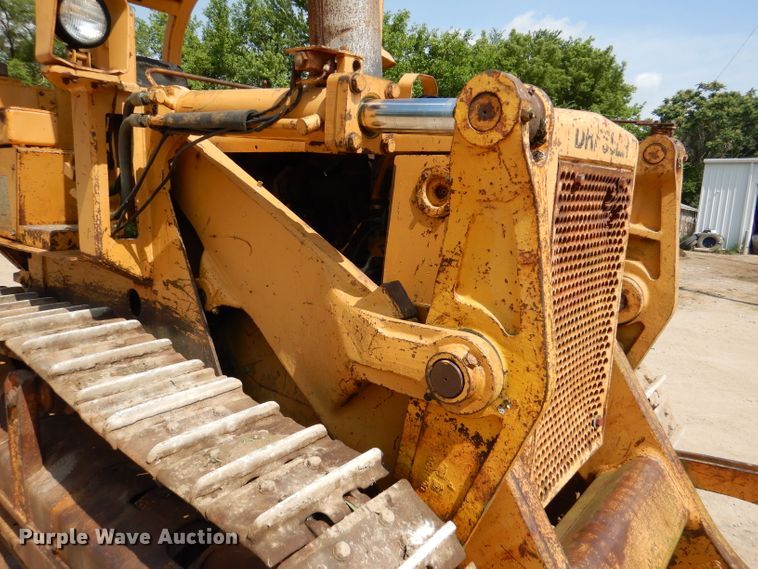 image for item DM0022 Dresser 175C  track loader
