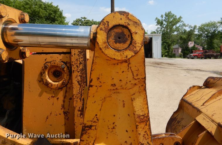 image for item DM0022 Dresser 175C  track loader