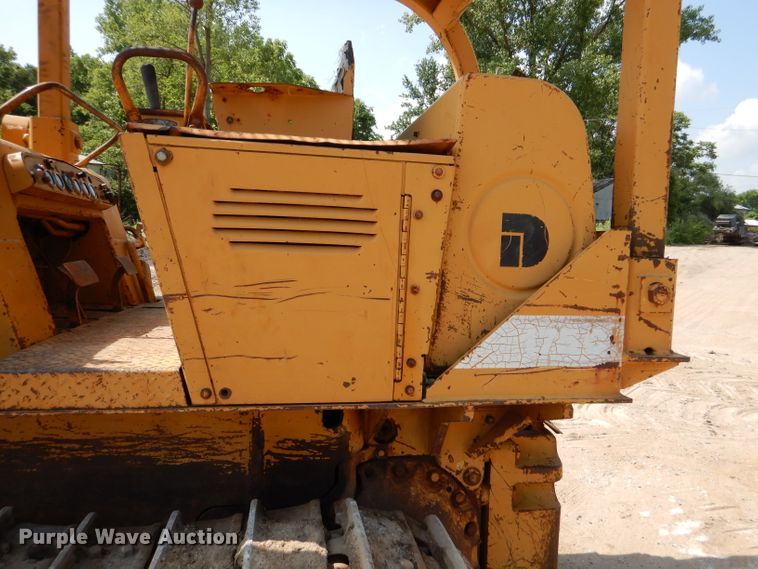 image for item DM0022 Dresser 175C  track loader