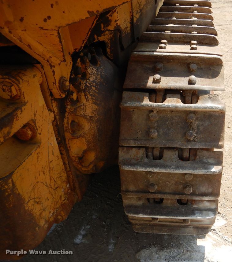 image for item DM0022 Dresser 175C  track loader