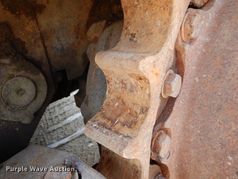 image for item DM0022 Dresser 175C  track loader