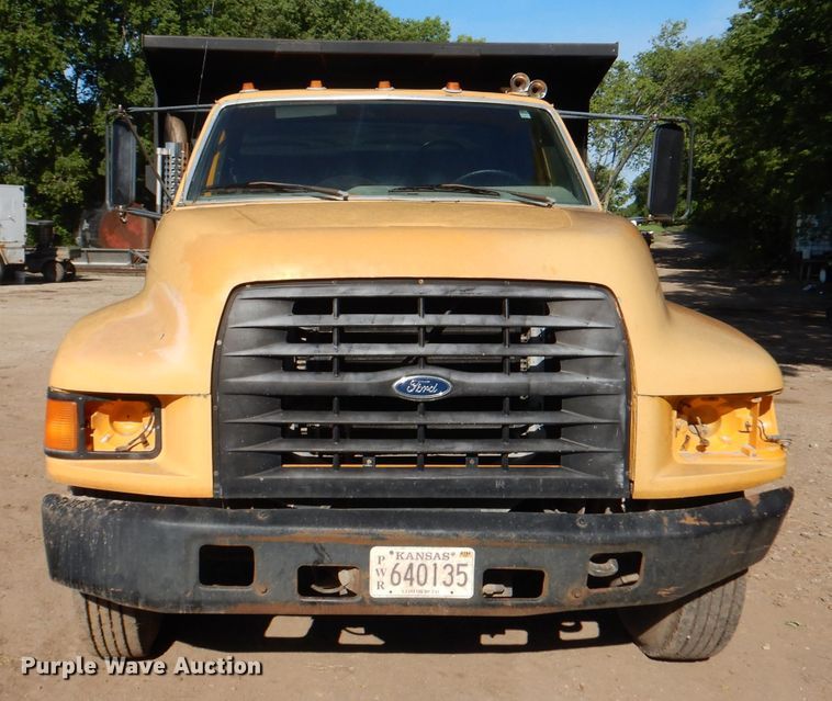 image for item DM0024 1998 Ford F800  dump truck