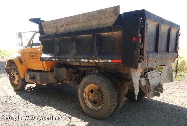 image for item DM0024 1998 Ford F800  dump truck