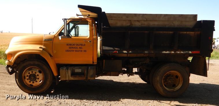 image for item DM0024 1998 Ford F800  dump truck