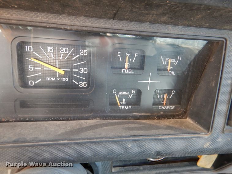 image for item DM0024 1998 Ford F800  dump truck