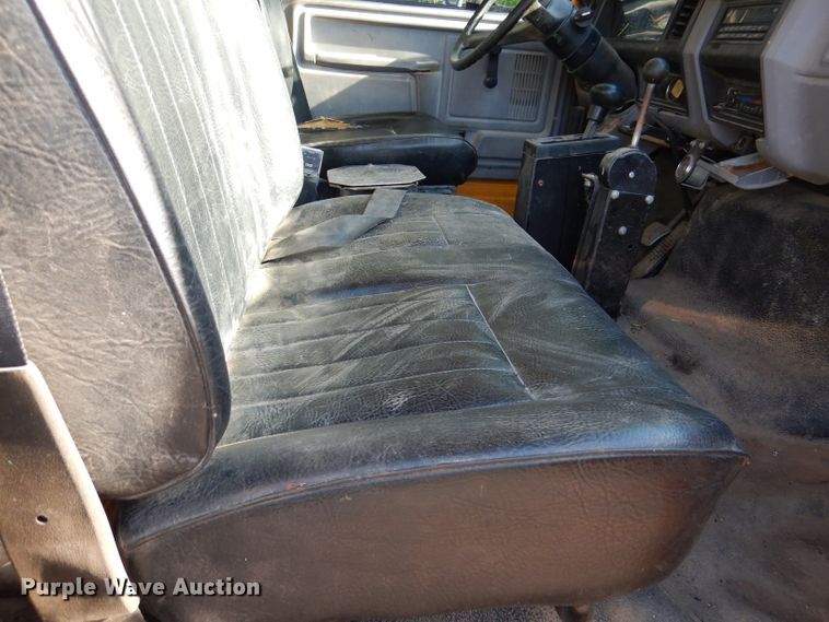 image for item DM0024 1998 Ford F800  dump truck