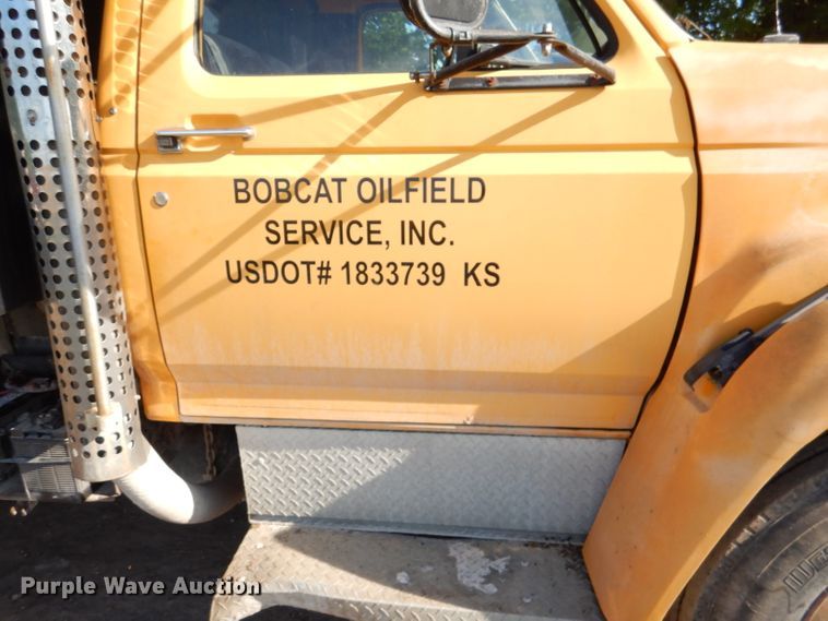 image for item DM0024 1998 Ford F800  dump truck