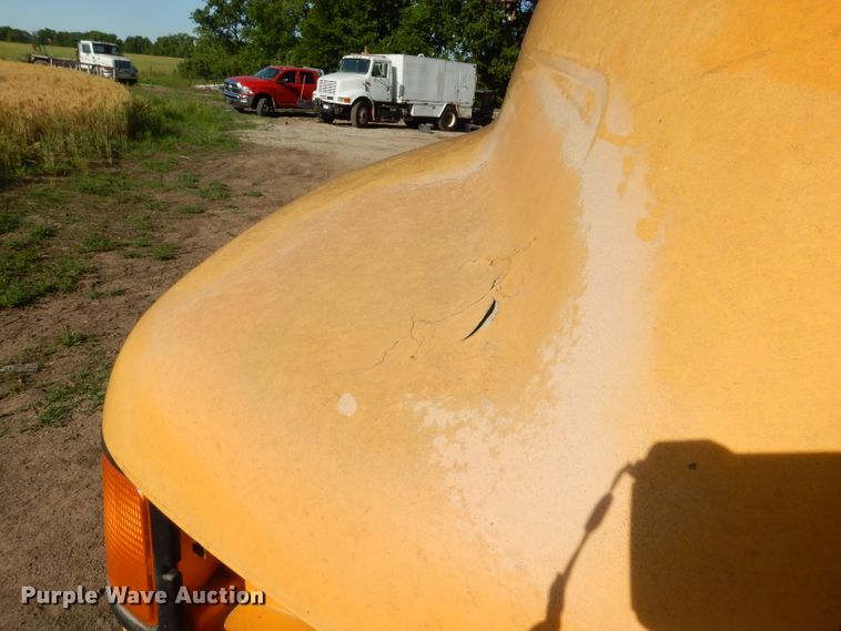 image for item DM0024 1998 Ford F800  dump truck