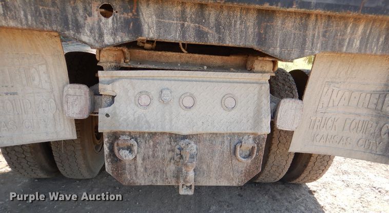 image for item DM0024 1998 Ford F800  dump truck