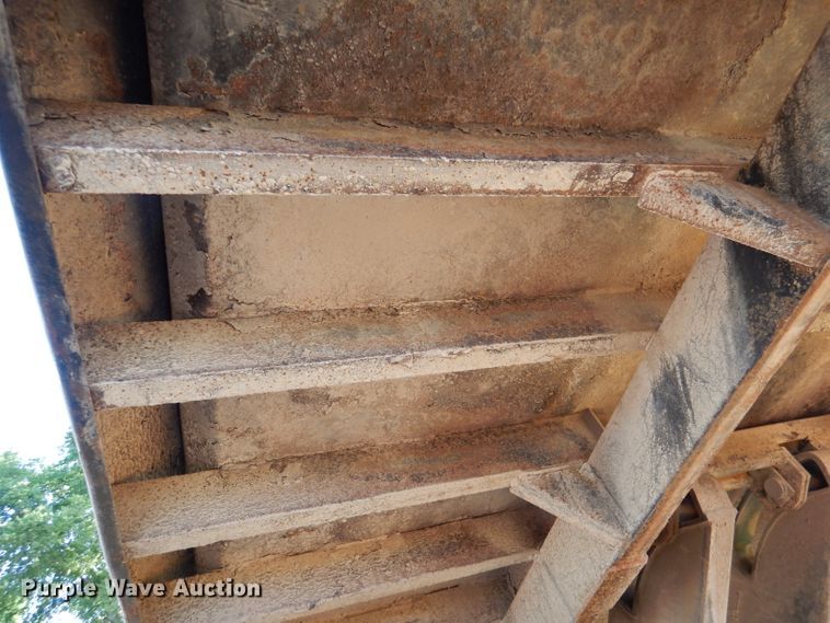 image for item DM0024 1998 Ford F800  dump truck