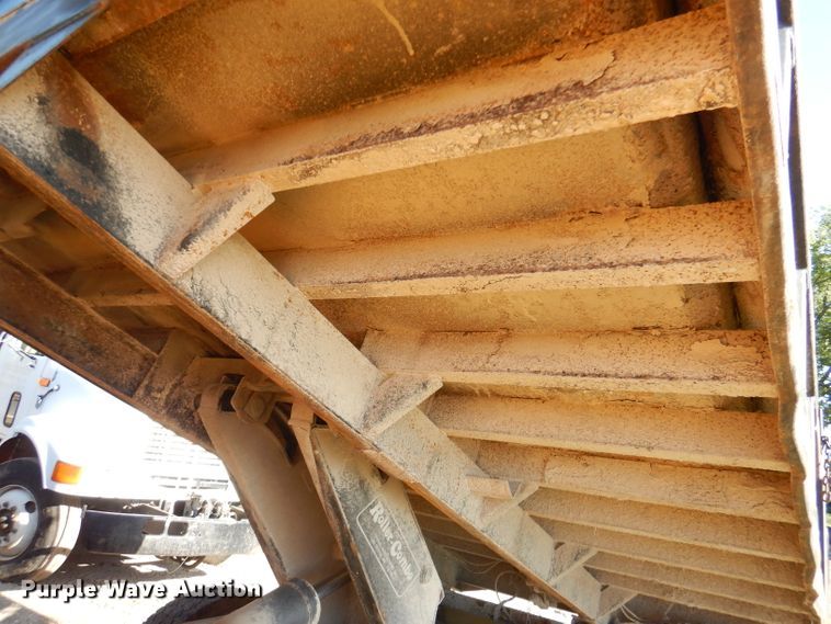 image for item DM0024 1998 Ford F800  dump truck