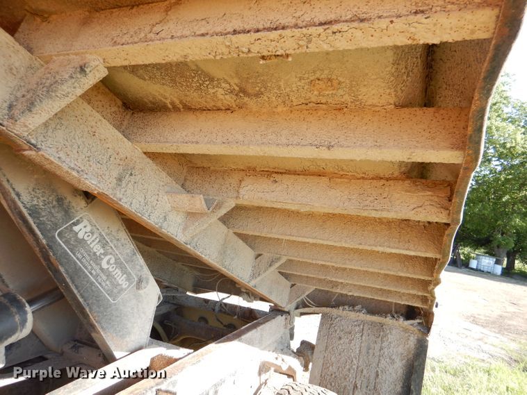 image for item DM0024 1998 Ford F800  dump truck