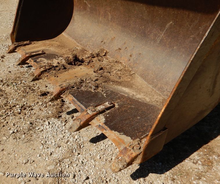 image for item DM0025 1985 International 100E  track loader