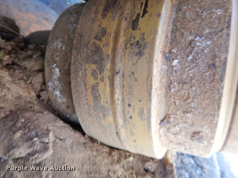 image for item DM0025 1985 International 100E  track loader