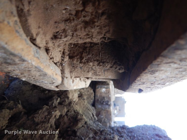 image for item DM0025 1985 International 100E  track loader