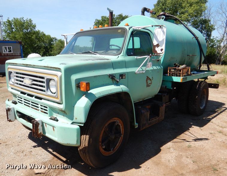 image for item DM0028 1986 Chevrolet C70  tank truck