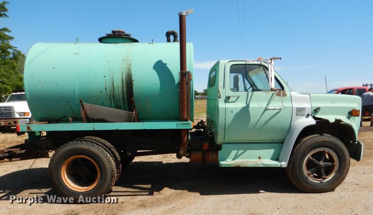 image for item DM0028 1986 Chevrolet C70  tank truck