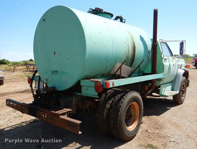 image for item DM0028 1986 Chevrolet C70  tank truck