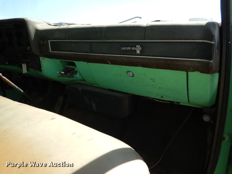 image for item DM0028 1986 Chevrolet C70  tank truck