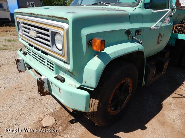 image for item DM0028 1986 Chevrolet C70  tank truck