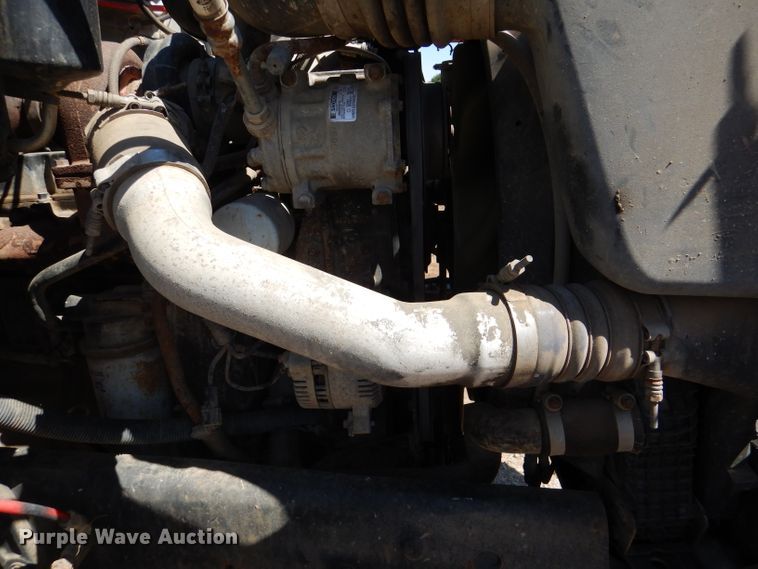 image for item DM0029 1998 Ford F800  flatbed truck