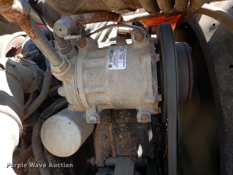 image for item DM0029 1998 Ford F800  flatbed truck