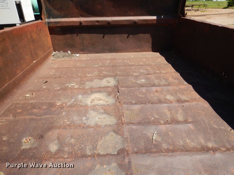 image for item DM0030 1986 International 1754  dump truck