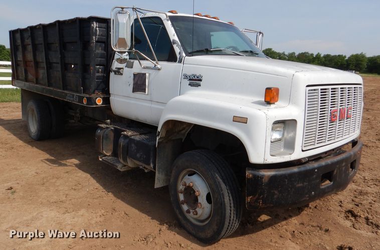 image for item DM0071 1993 GMC TopKick  flatbed truck