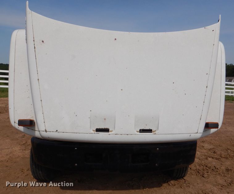 image for item DM0071 1993 GMC TopKick  flatbed truck