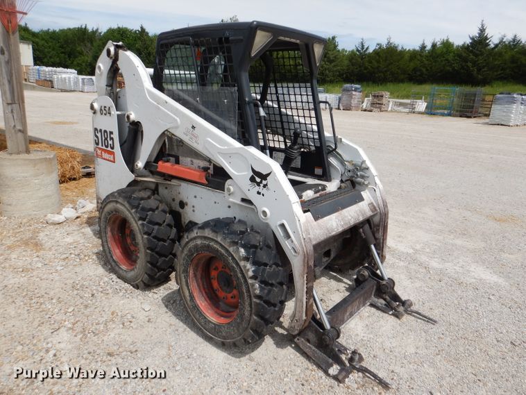 image for item DM0073 2012 Bobcat S185  skid steer loader