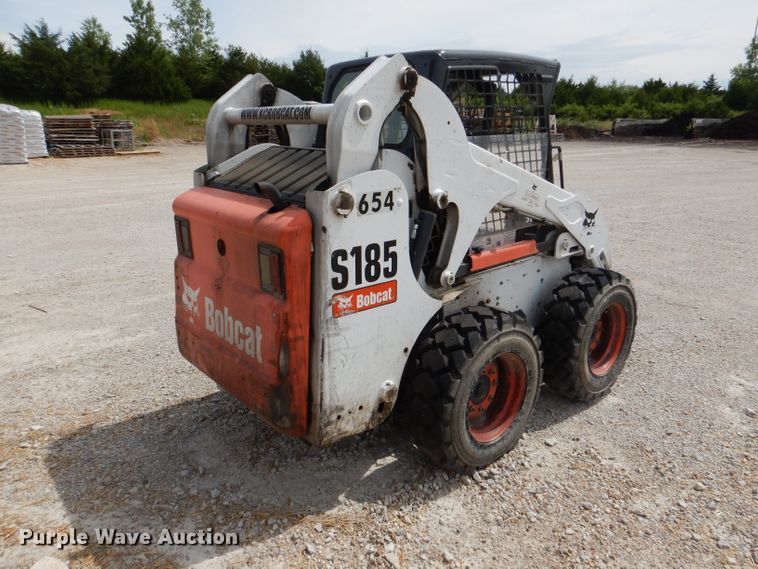 image for item DM0073 2012 Bobcat S185  skid steer loader
