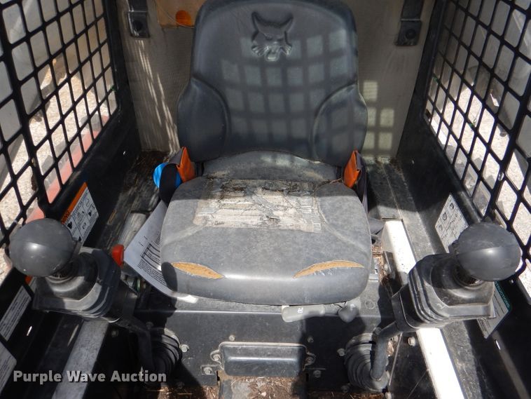 image for item DM0073 2012 Bobcat S185  skid steer loader