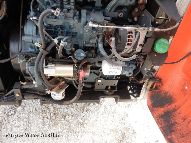 image for item DM0073 2012 Bobcat S185  skid steer loader