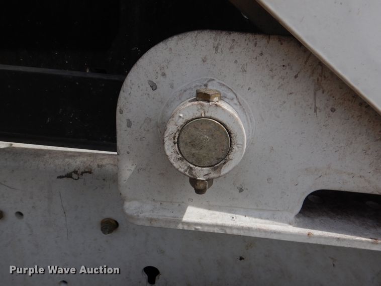 image for item DM0073 2012 Bobcat S185  skid steer loader