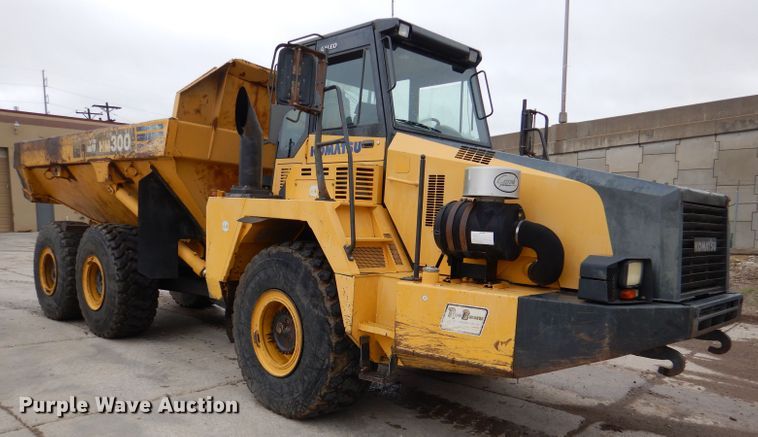 image for item DM0106 2008 Komatsu HM300-2  haul truck