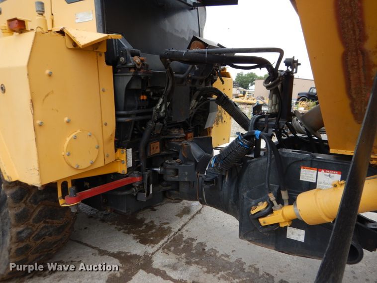 image for item DM0106 2008 Komatsu HM300-2  haul truck