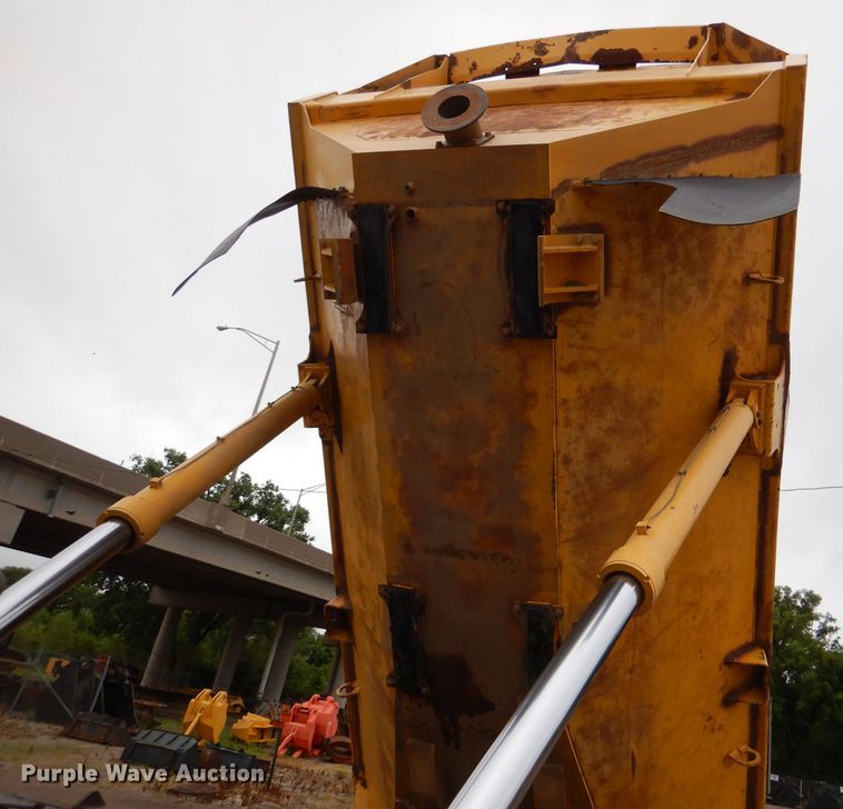 image for item DM0106 2008 Komatsu HM300-2  haul truck