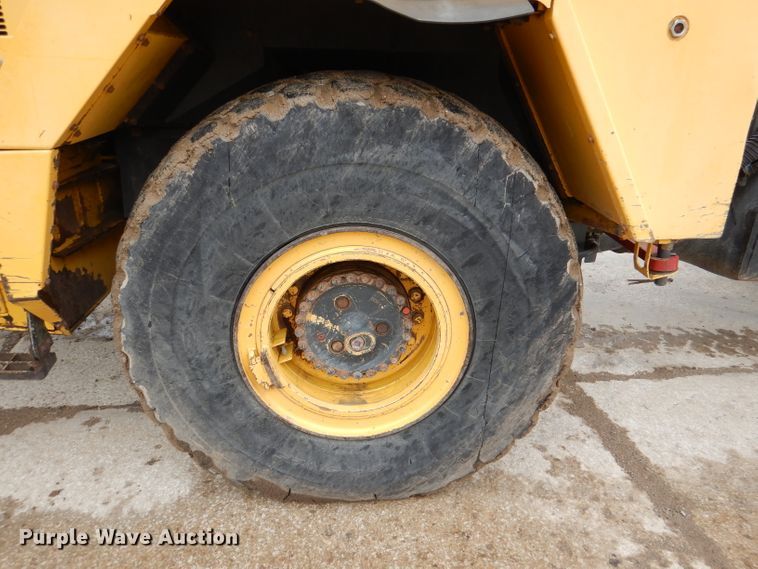 image for item DM0106 2008 Komatsu HM300-2  haul truck