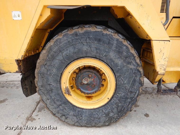 image for item DM0106 2008 Komatsu HM300-2  haul truck