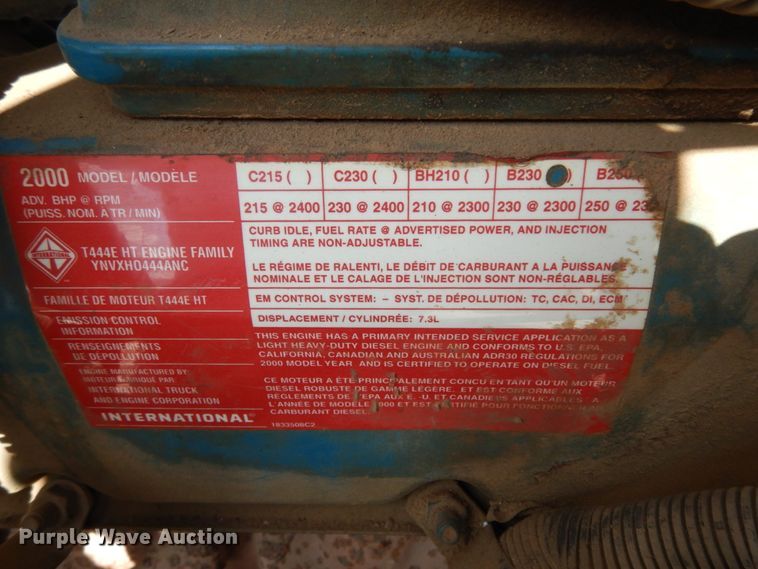 image for item DM2994 2001 International 4700  utility / service truck