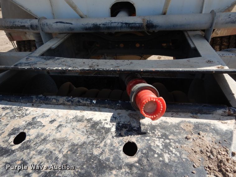 image for item DM2995 2007 Ford F750  water truck